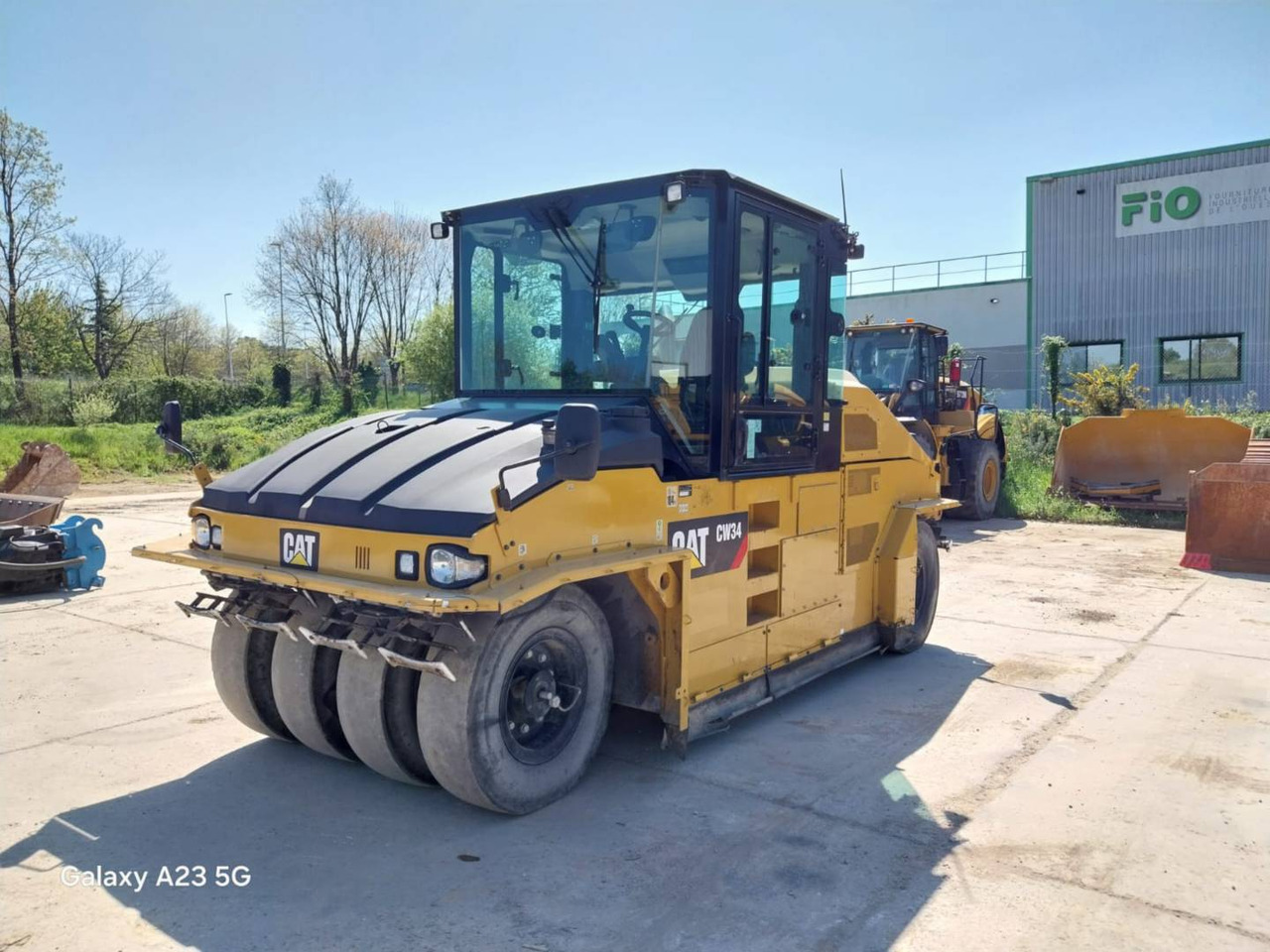 CAT CW34 - Compacteur à pieds de mouton/ Monocylindre: photos 1 CAT CW34 - Compacteur à pieds de mouton/ Monocylindre: photos 1