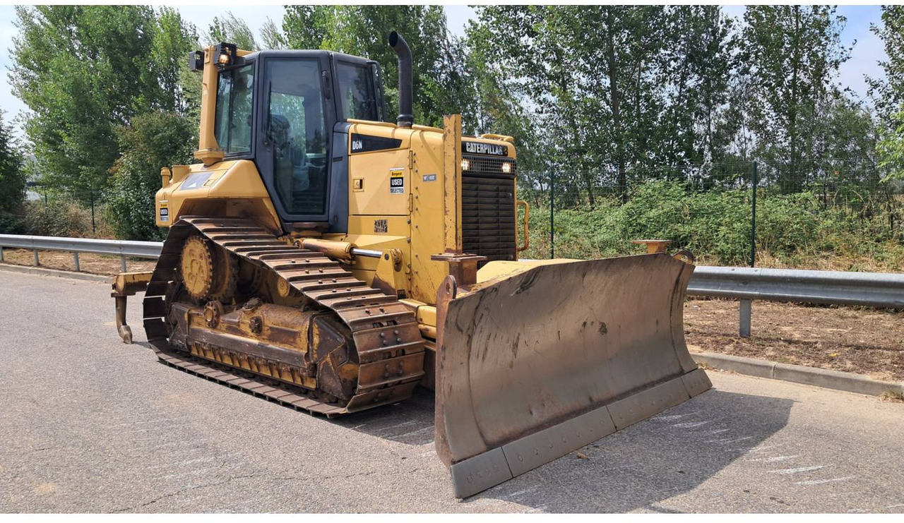 CAT D6NXL - Bulldozer: photos 2 CAT D6NXL - Bulldozer: photos 2