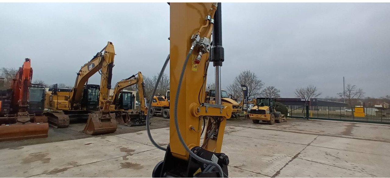 Pelle sur pneus CAT M314: photos 23