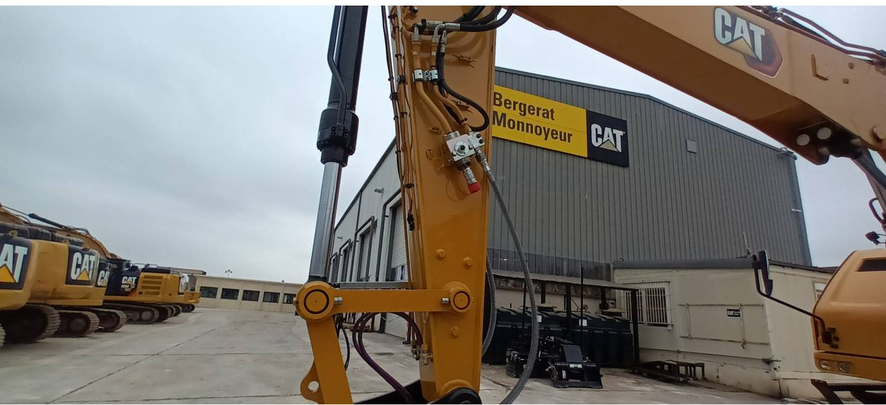 Pelle sur pneus CAT M314: photos 24