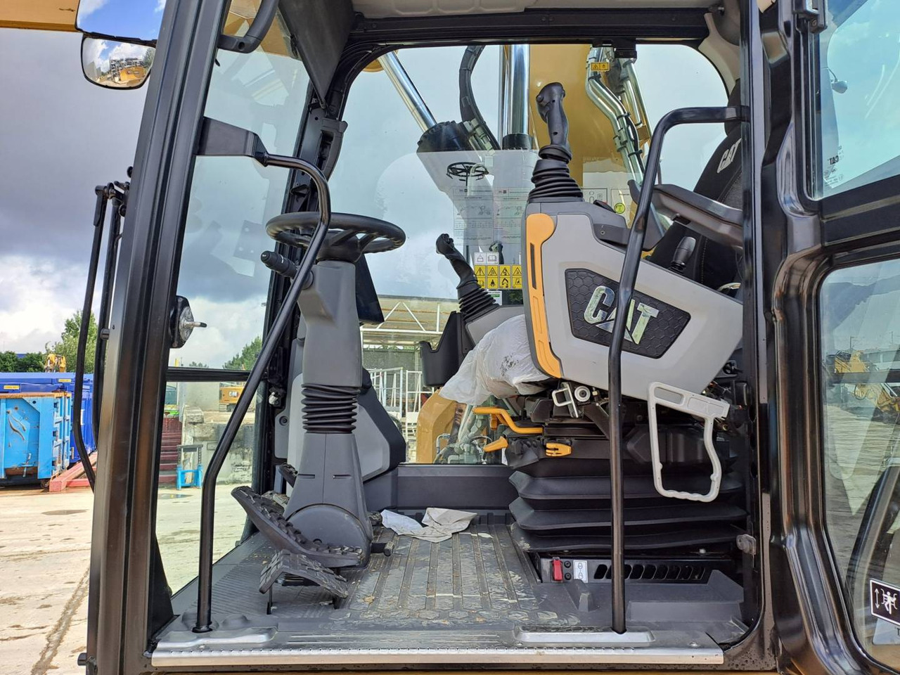 Pelle sur pneus CAT M315: photos 21