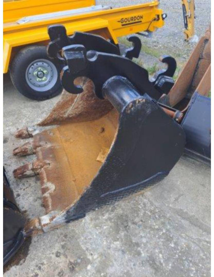 Pelle sur pneus CAT M315F IVC: photos 10