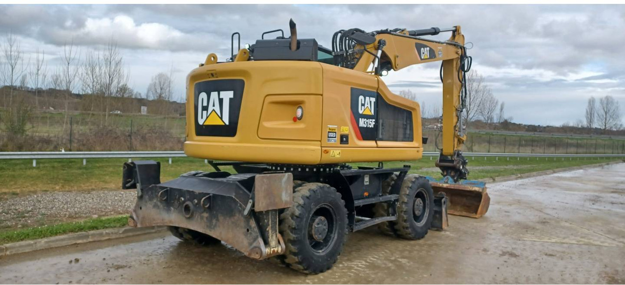 CAT M315F IVC - Pelle sur pneus: photos 3 CAT M315F IVC - Pelle sur pneus: photos 3