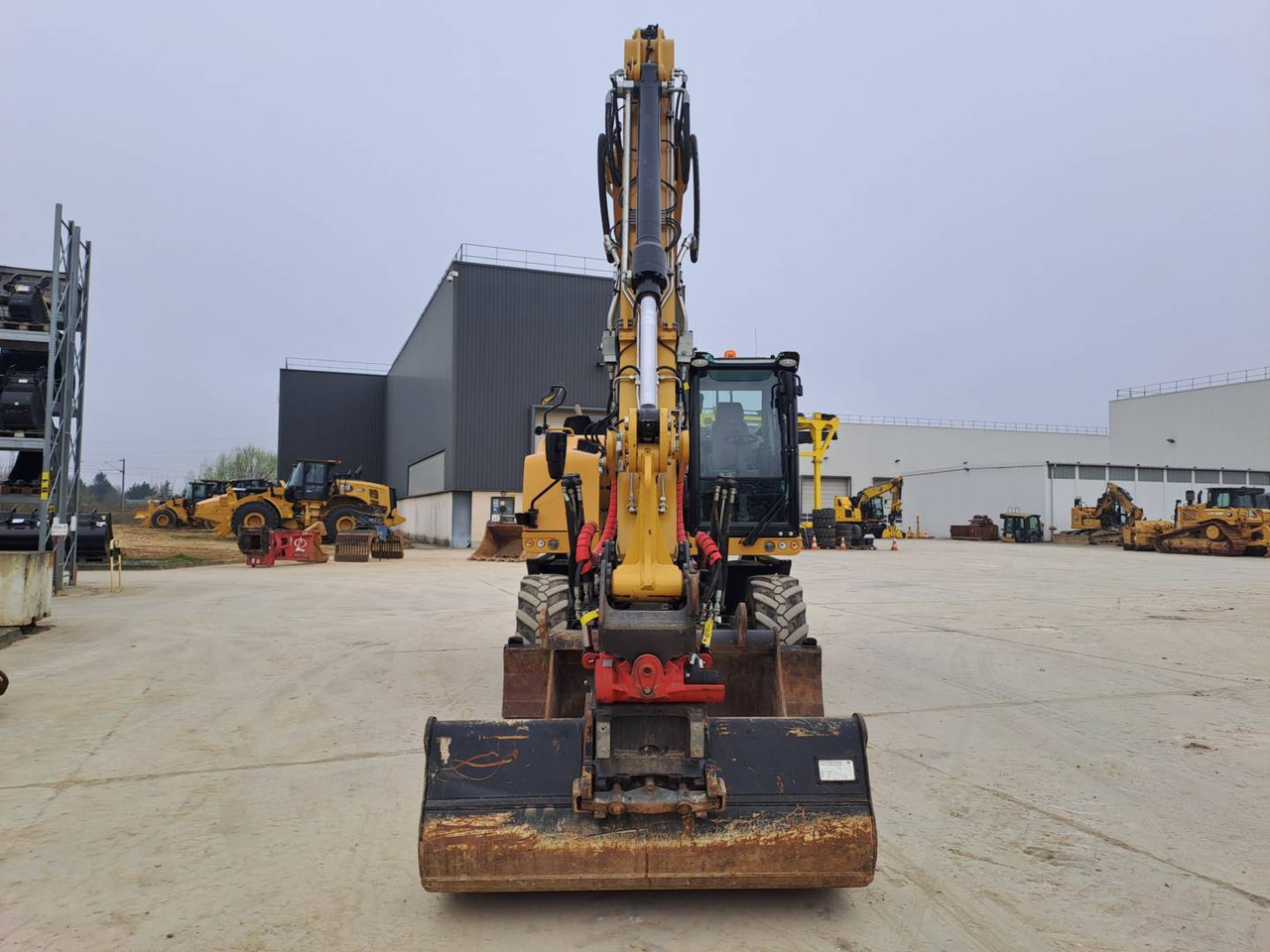 CAT M315F IVC - Pelle sur pneus: photos 3 CAT M315F IVC - Pelle sur pneus: photos 3