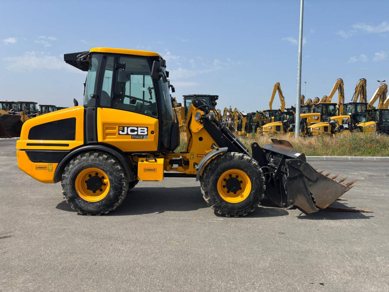 JCB 407 - Chargeuse sur pneus: photos 3 JCB 407 - Chargeuse sur pneus: photos 3