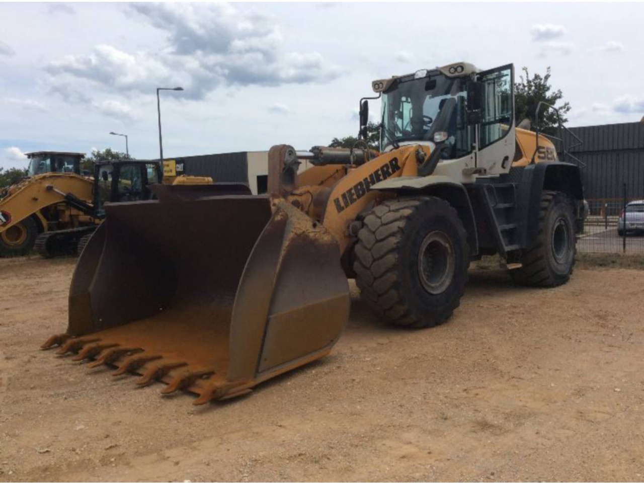 LIEBHERR L580 - Chargeuse sur pneus: photos 3 LIEBHERR L580 - Chargeuse sur pneus: photos 3