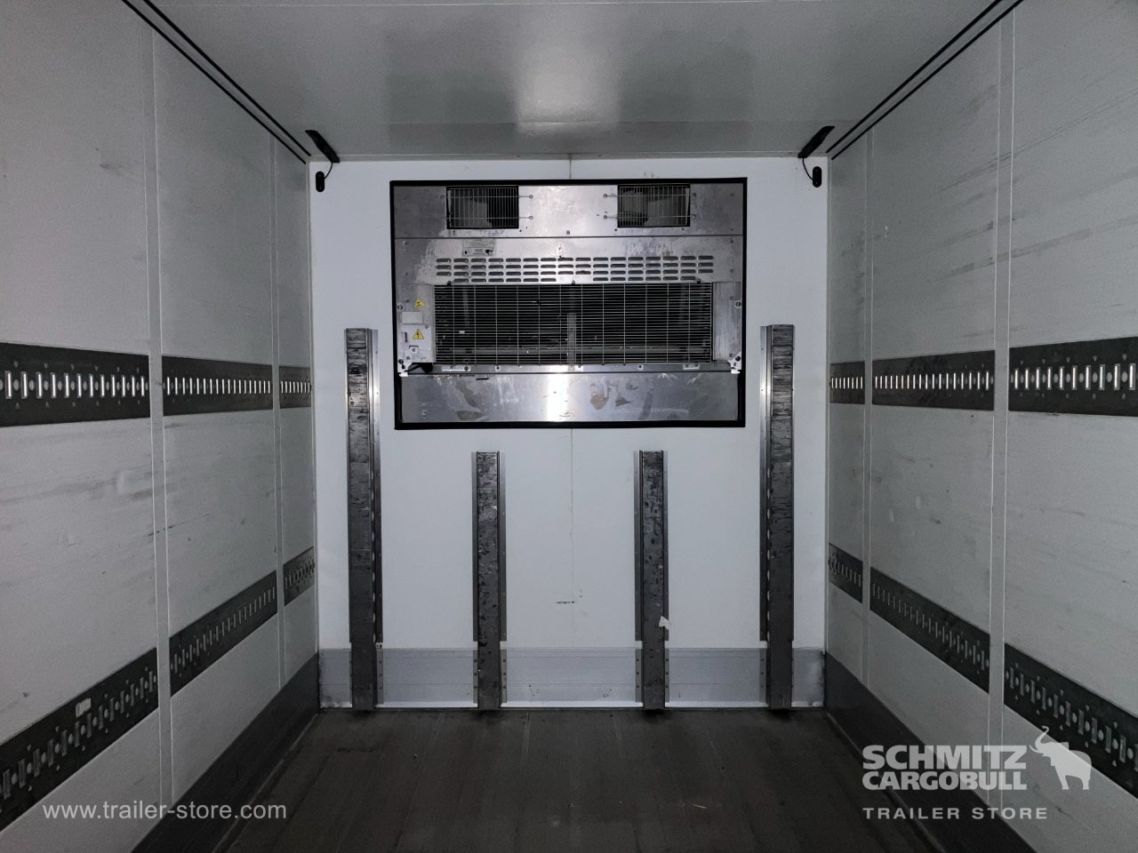 SCHMITZ Semiremolque Frigo Standard Double deck - Semi-remorque isothermique: photos 4 SCHMITZ Semiremolque Frigo Standard Double deck - Semi-remorque isothermique: photos 4
