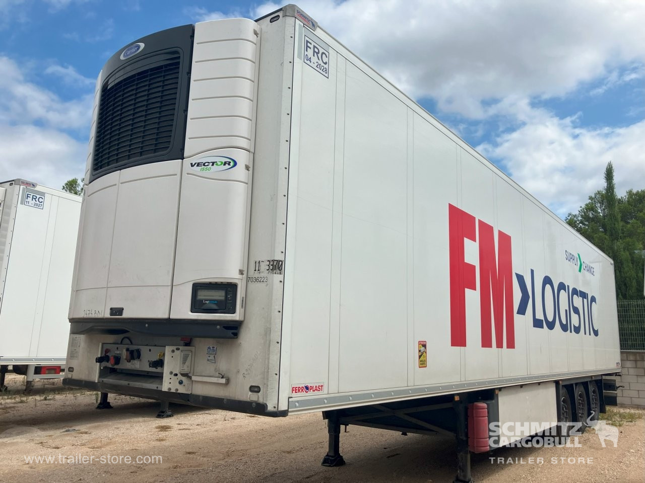 SCHMITZ Semiremolque Frigo Standard Double deck - Semi-remorque isothermique: photos 1 SCHMITZ Semiremolque Frigo Standard Double deck - Semi-remorque isothermique: photos 1