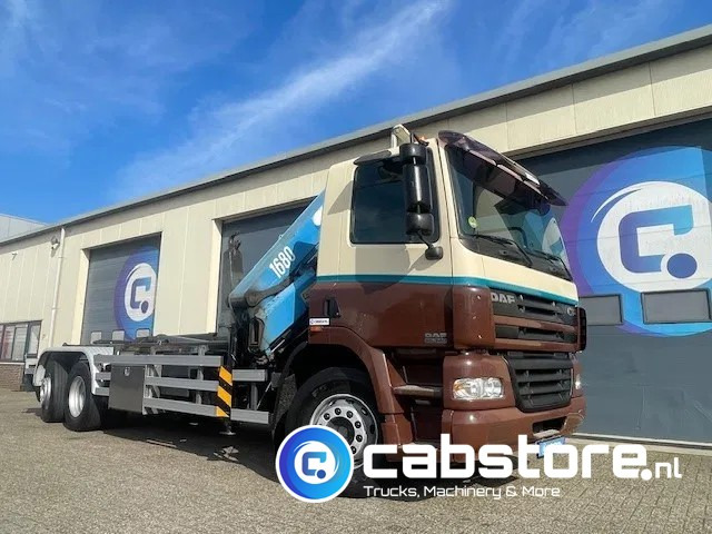 DAF CF 85.340 6X2 Euro 3 - Haakarm containersystem - Hooklift - Abrollkipper - Year 2004 - HMF 1680-K2 Crane - Grua - Ladekran - Autolaadkraan - Camion ampliroll, Camion grue: photos 4 DAF CF 85.340 6X2 Euro 3 - Haakarm containersystem - Hooklift - Abrollkipper - Year 2004 - HMF 1680-K2 Crane - Grua - Ladekran - Autolaadkraan - Camion ampliroll, Camion grue: photos 4