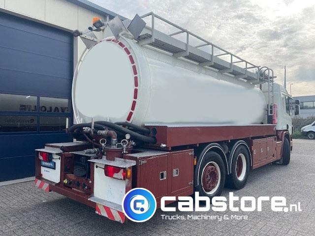 Scania P 380 B 6X2*4 HNA - RETARDER - Tankwagen olie - Olietank - ADR - 16.920 liter - Bouwjaar 2007 - Km 881.924 - Camion citerne: photos 4 Scania P 380 B 6X2*4 HNA - RETARDER - Tankwagen olie - Olietank - ADR - 16.920 liter - Bouwjaar 2007 - Km 881.924 - Camion citerne: photos 4