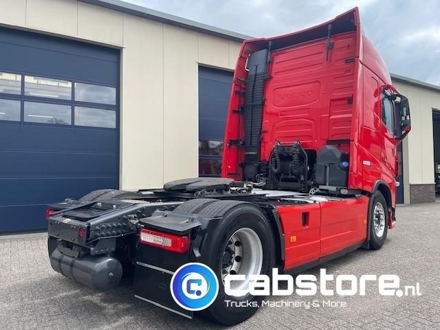 Volvo FH  500 4x2 Euro 6 - Globetrotter - VEB+ Brake - Hydraulic unit -  Bouwjaar 2013 - Tracteur routier: photos 2 Volvo FH  500 4x2 Euro 6 - Globetrotter - VEB+ Brake - Hydraulic unit -  Bouwjaar 2013 - Tracteur routier: photos 2