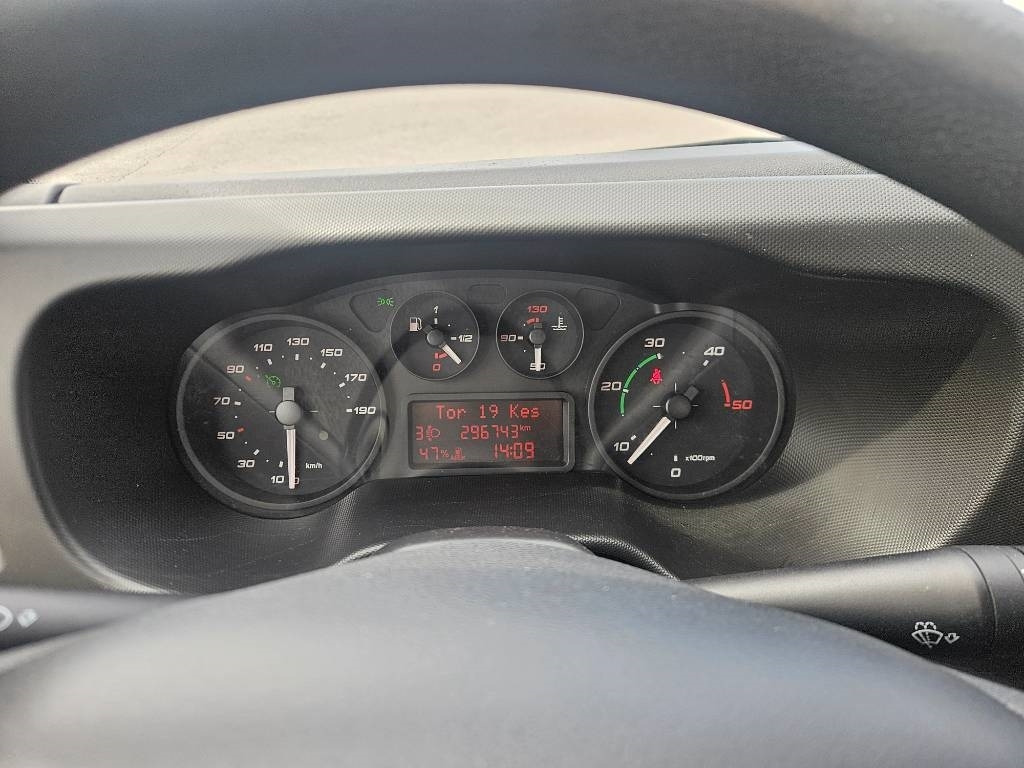 Crédit-bail de Iveco Daily 50C17  Iveco Daily 50C17: photos 11