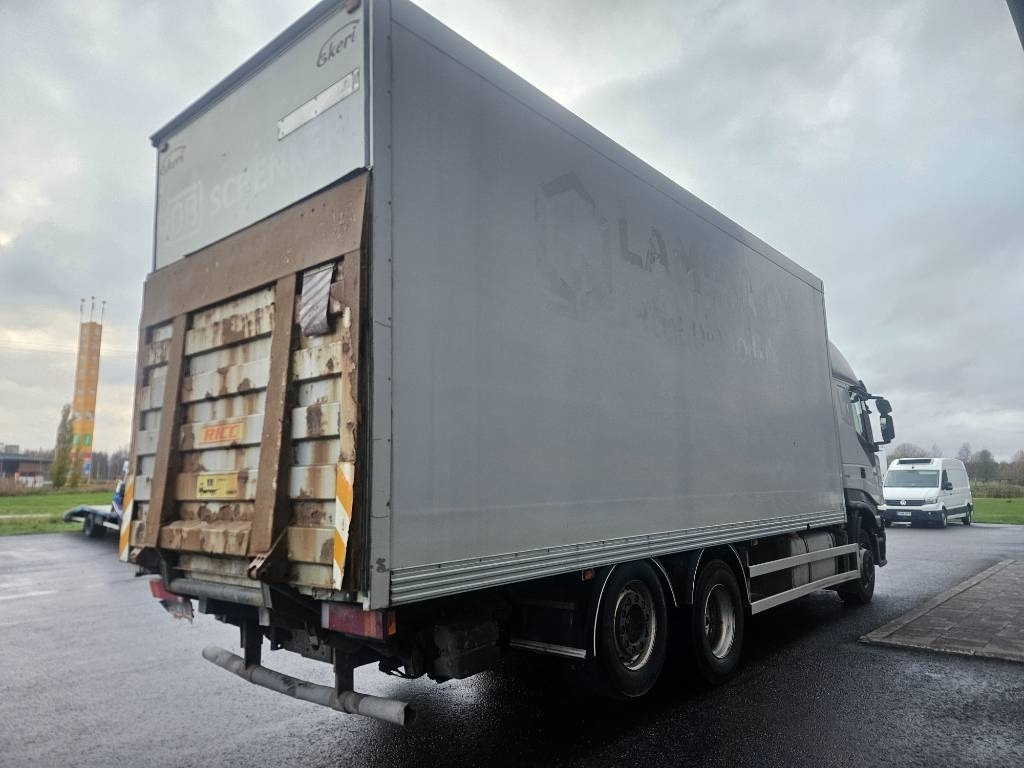 Iveco Stralis 6x2  - Camion fourgon: photos 3 Iveco Stralis 6x2  - Camion fourgon: photos 3