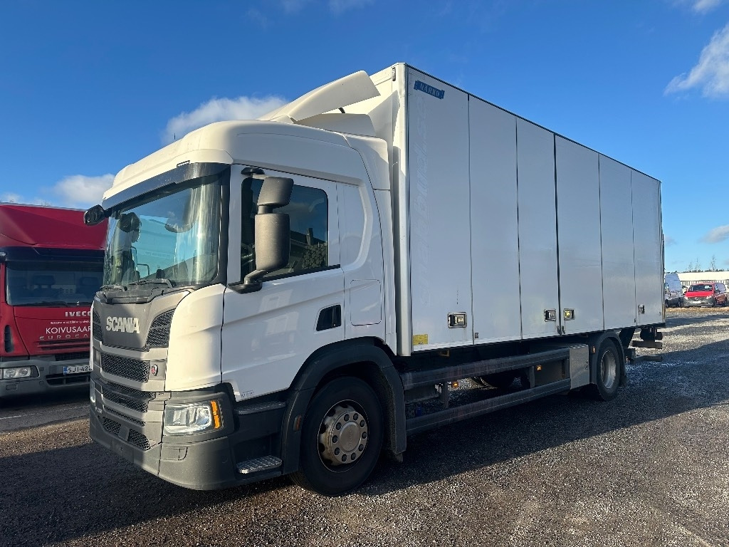 Scania P250 - Camion fourgon: photos 1 Scania P250 - Camion fourgon: photos 1