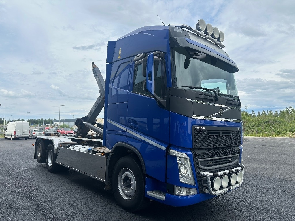 Volvo FH13 540 6x2 Manuaali - Camion ampliroll: photos 2 Volvo FH13 540 6x2 Manuaali - Camion ampliroll: photos 2