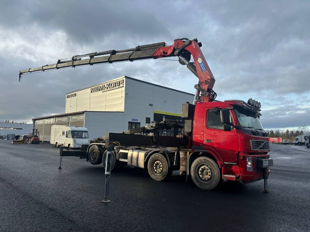 Volvo FM13. HMF 6020-K8 - Camion grue: photos 1 Volvo FM13. HMF 6020-K8 - Camion grue: photos 1