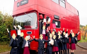 Daimler MOBILE CLASSROOM, EDUCATIONAL, OR LIBRARY BUS - Bus à impériale: photos 1 Daimler MOBILE CLASSROOM, EDUCATIONAL, OR LIBRARY BUS - Bus à impériale: photos 1