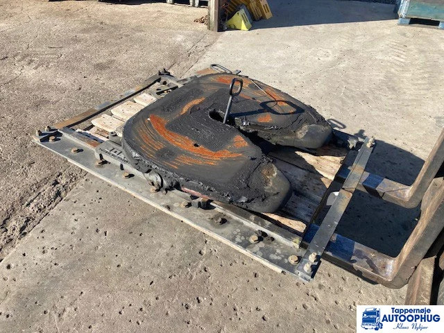 MAN JOST flytbar skammel - Sellette d'attelage pour Camion: photos 1 MAN JOST flytbar skammel - Sellette d'attelage pour Camion: photos 1