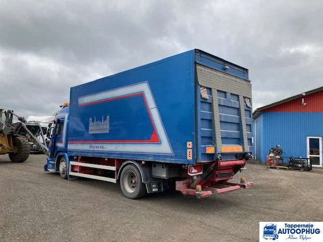 Scania P320 4X2 - Camion fourgon: photos 4 Scania P320 4X2 - Camion fourgon: photos 4