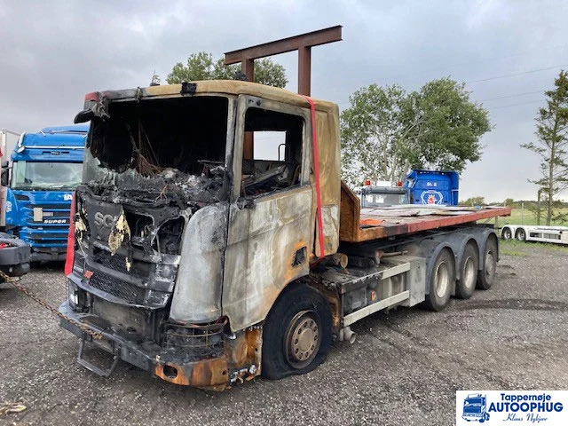 Scania R580XT 8X4 tridem - Camion benne: photos 2 Scania R580XT 8X4 tridem - Camion benne: photos 2