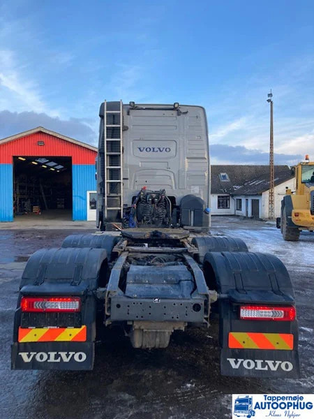 Volvo FH500 6X2 Only parts - Tracteur routier: photos 5 Volvo FH500 6X2 Only parts - Tracteur routier: photos 5