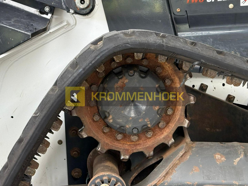 Mini chargeuse Bobcat T 76 Laser Grader 244 cm HD: photos 13 Mini chargeuse Bobcat T 76 Laser Grader 244 cm HD: photos 13