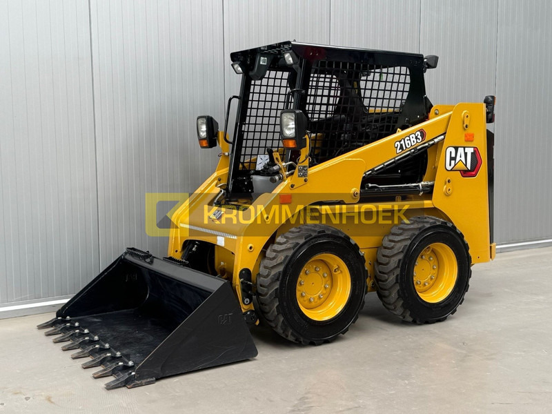Caterpillar 216 B3 - Mini chargeuse: photos 2 Caterpillar 216 B3 - Mini chargeuse: photos 2