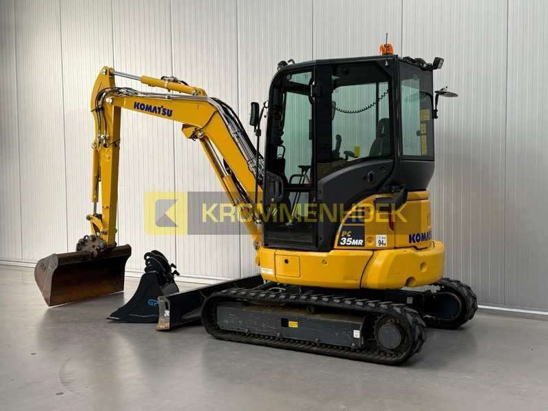 Komatsu PC 35 MR-5 - Mini pelle: photos 3 Komatsu PC 35 MR-5 - Mini pelle: photos 3
