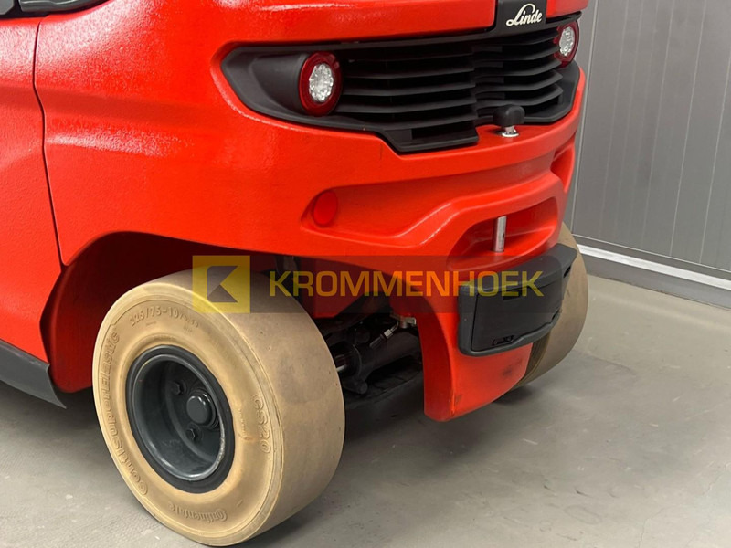 Chariot élévateur électrique Linde X 30: photos 15 Chariot élévateur électrique Linde X 30: photos 15