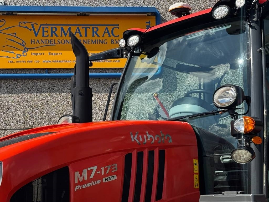 Kubota M7173 P-KVT, GPS RTK, frontlinkage + PTO, 2021!! - Tracteur agricole: photos 3 Kubota M7173 P-KVT, GPS RTK, frontlinkage + PTO, 2021!! - Tracteur agricole: photos 3