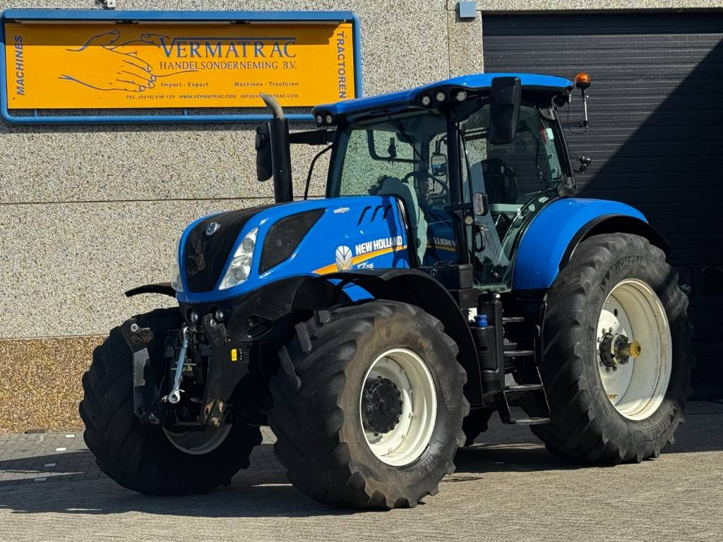 New Holland T7.245 Auto Command, GPS complete, frontlinkage - Tracteur agricole: photos 1 New Holland T7.245 Auto Command, GPS complete, frontlinkage - Tracteur agricole: photos 1