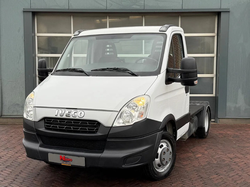 Iveco Daily 40C21 3.0 210 PK N1 Be trekker Luchtvering 8750KG Totaal gewicht - Tracteur routier: photos 3 Iveco Daily 40C21 3.0 210 PK N1 Be trekker Luchtvering 8750KG Totaal gewicht - Tracteur routier: photos 3