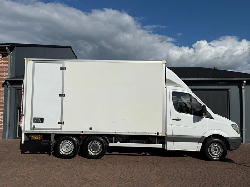 Mercedes-Benz Sprinter 311 CLixtar LBW 2.5 ton load be licence - Tracteur routier: photos 2 Mercedes-Benz Sprinter 311 CLixtar LBW 2.5 ton load be licence - Tracteur routier: photos 2