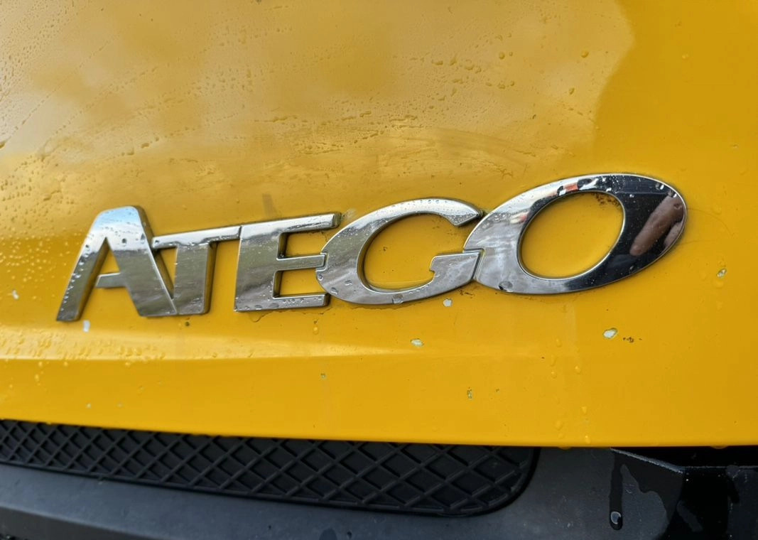 MERCEDES-BENZ ATEGO 1324 Sprowadzony - Camion isothermique: photos 3 MERCEDES-BENZ ATEGO 1324 Sprowadzony - Camion isothermique: photos 3