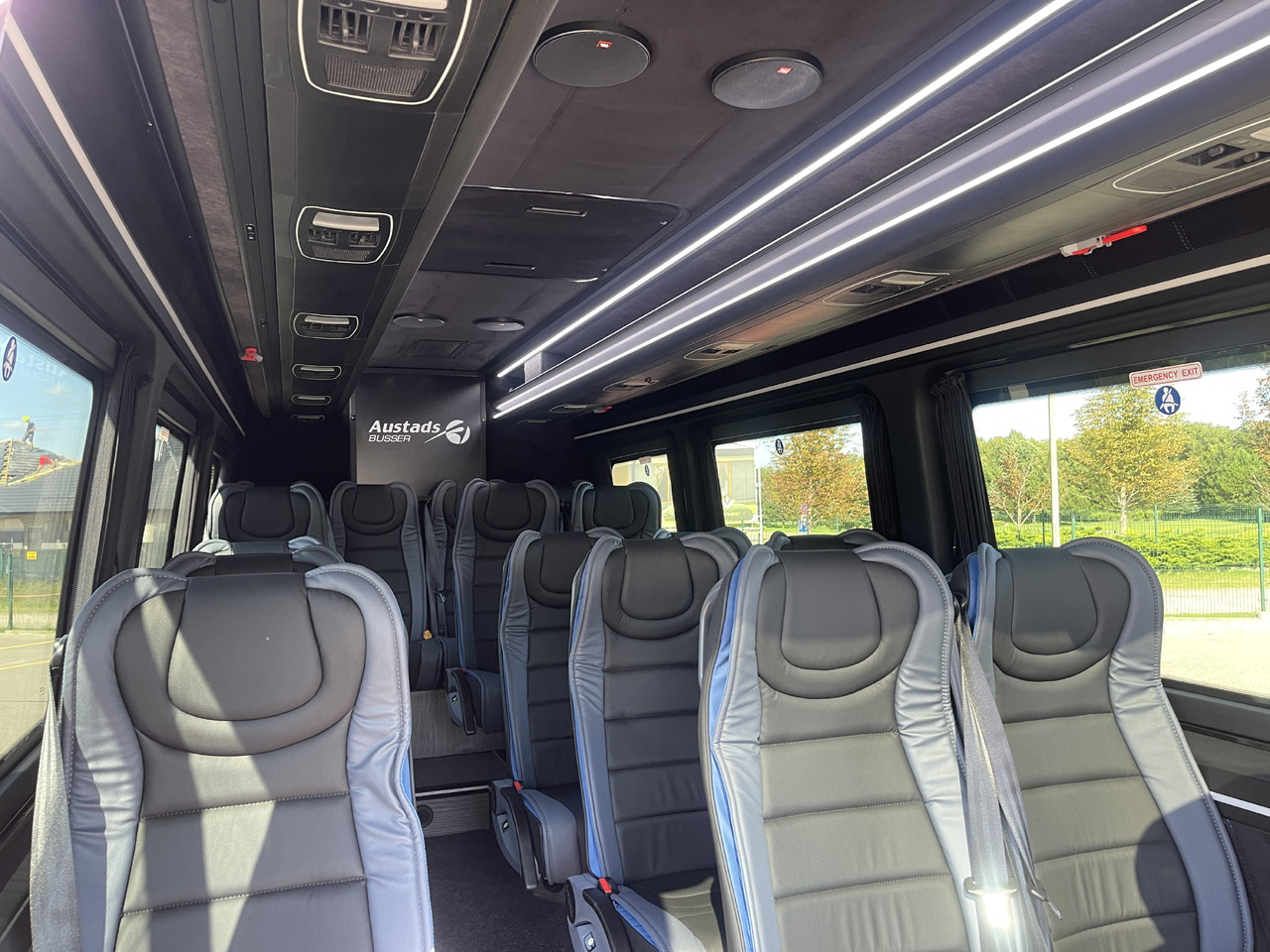 Crédit-bail de MERCEDES-BENZ SPRINTER 519 CDI (MB BUSPERFECT) MERCEDES-BENZ SPRINTER 519 CDI (MB BUSPERFECT): photos 44 Crédit-bail de MERCEDES-BENZ SPRINTER 519 CDI (MB BUSPERFECT) MERCEDES-BENZ SPRINTER 519 CDI (MB BUSPERFECT): photos 44