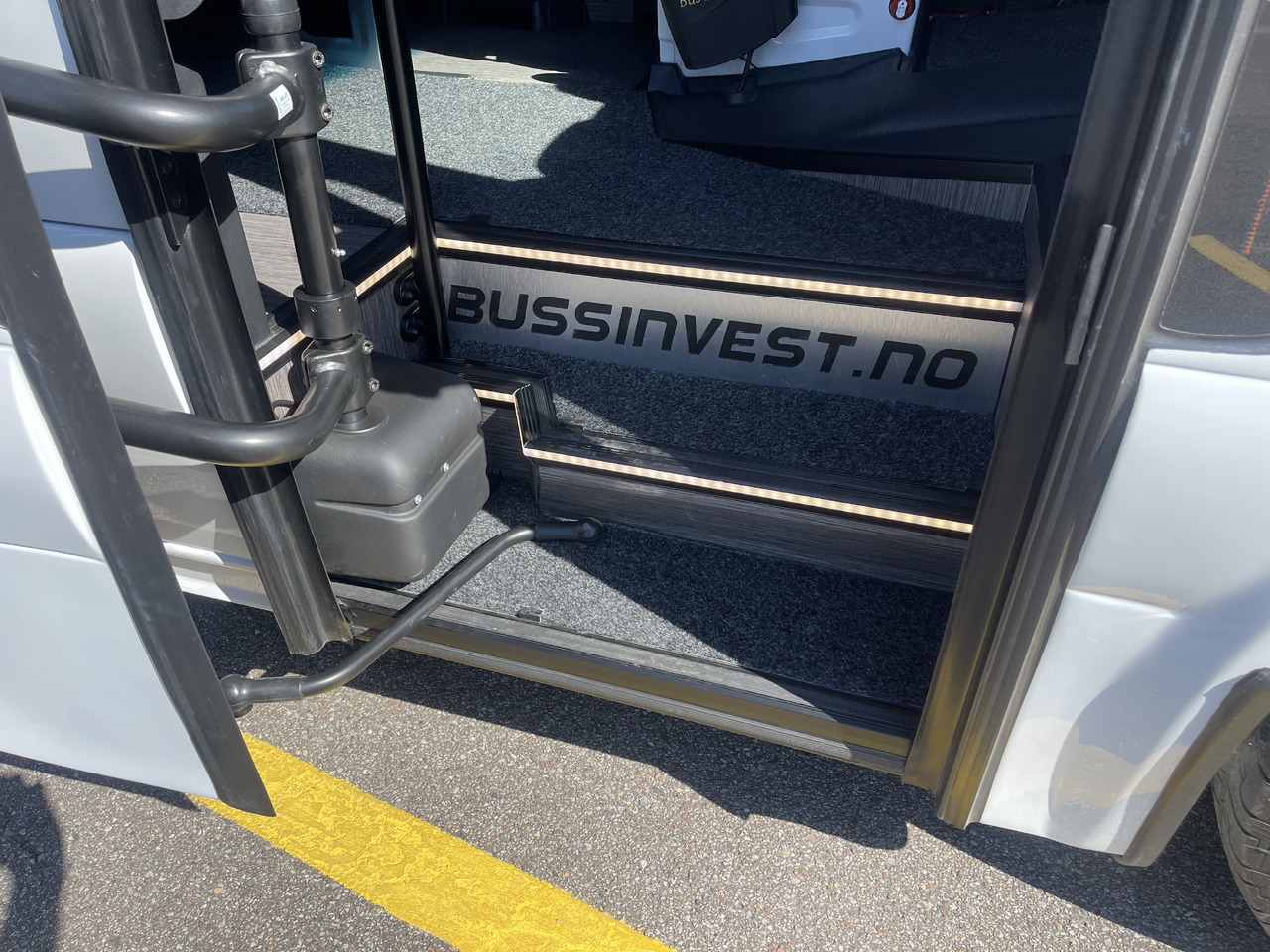 Crédit-bail de MERCEDES-BENZ SPRINTER 519 CDI (MB BUSPERFECT) MERCEDES-BENZ SPRINTER 519 CDI (MB BUSPERFECT): photos 22 Crédit-bail de MERCEDES-BENZ SPRINTER 519 CDI (MB BUSPERFECT) MERCEDES-BENZ SPRINTER 519 CDI (MB BUSPERFECT): photos 22