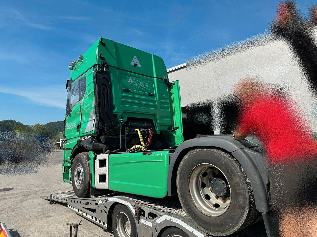 MAN TGX 18.540 4X2 LLS - Tracteur routier: photos 4 MAN TGX 18.540 4X2 LLS - Tracteur routier: photos 4