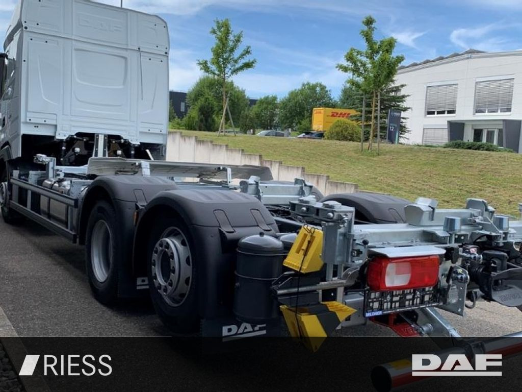 DAF XG 480 FAN 6X2 Multiwechsler 1120-1320 mm 2xAHK - Camion porte-conteneur/ Caisse mobile: photos 3 DAF XG 480 FAN 6X2 Multiwechsler 1120-1320 mm 2xAHK - Camion porte-conteneur/ Caisse mobile: photos 3