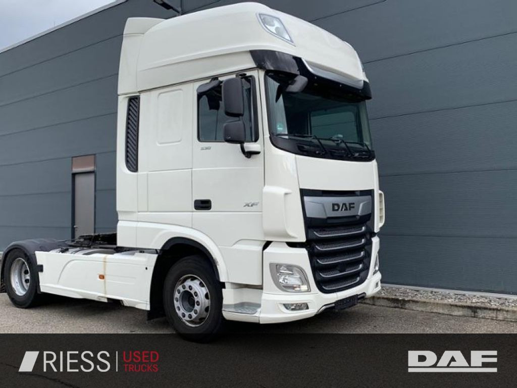 DAF XF 530 FT AUT LED LM SpurH SpurW - Tracteur routier: photos 4 DAF XF 530 FT AUT LED LM SpurH SpurW - Tracteur routier: photos 4