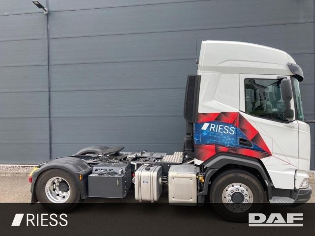 DAF XF 530 FT PXP Alcoa LED Intarder Hydraulik 4x4 - Tracteur routier: photos 5 DAF XF 530 FT PXP Alcoa LED Intarder Hydraulik 4x4 - Tracteur routier: photos 5