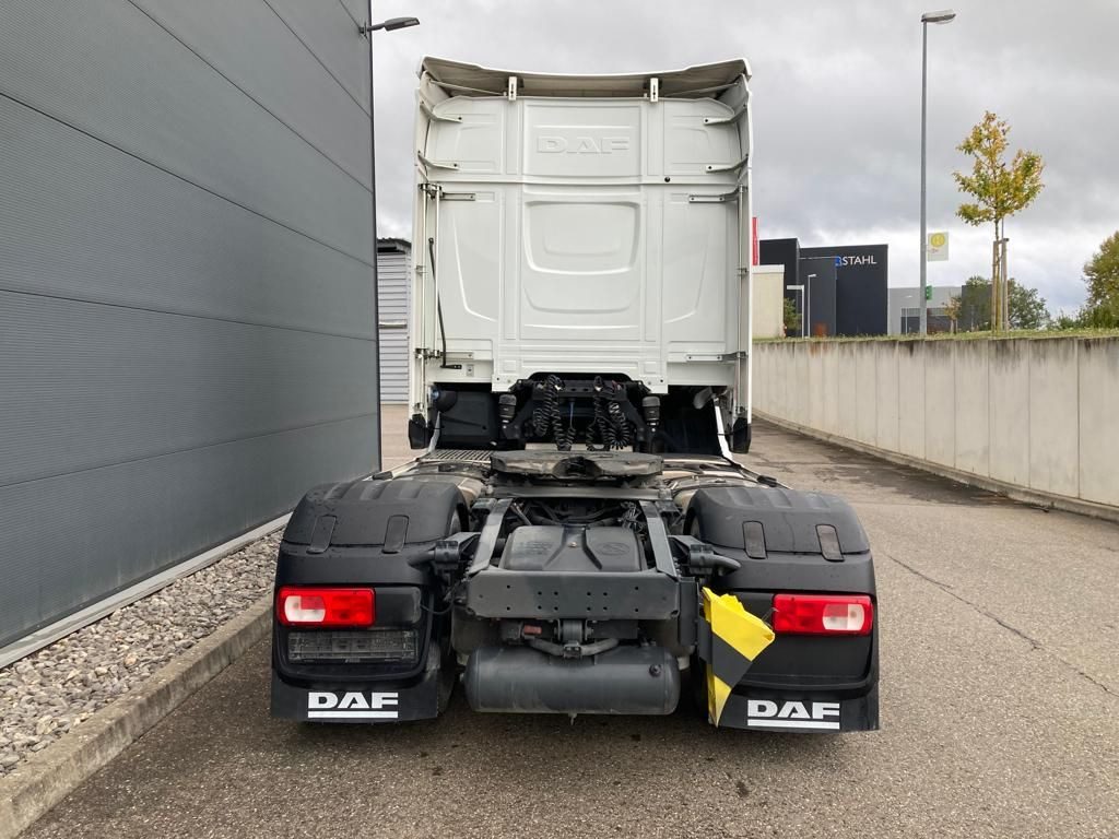 DAF XG 480 FT LED Intarder Kamera Hydraulik DAF XG 480 FT LED Intarder Kamera Hydraulik - Tracteur routier: photos 4 DAF XG 480 FT LED Intarder Kamera Hydraulik DAF XG 480 FT LED Intarder Kamera Hydraulik - Tracteur routier: photos 4