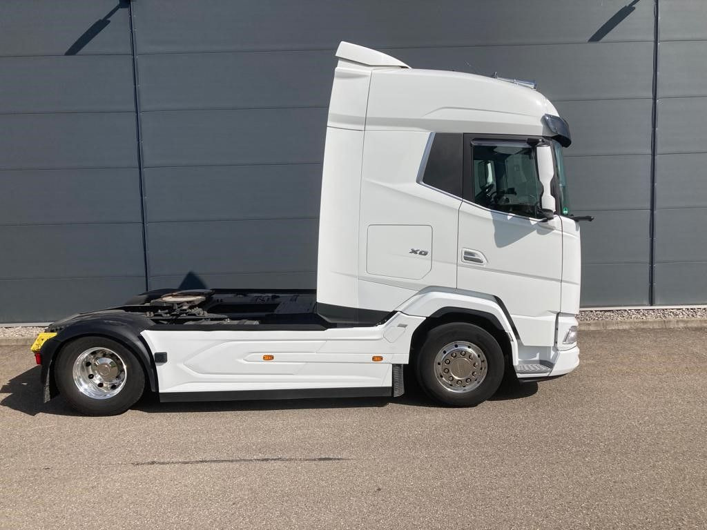 DAF XG 530 FT NGD Garantie bis 10.2025 - Tracteur routier: photos 3 DAF XG 530 FT NGD Garantie bis 10.2025 - Tracteur routier: photos 3