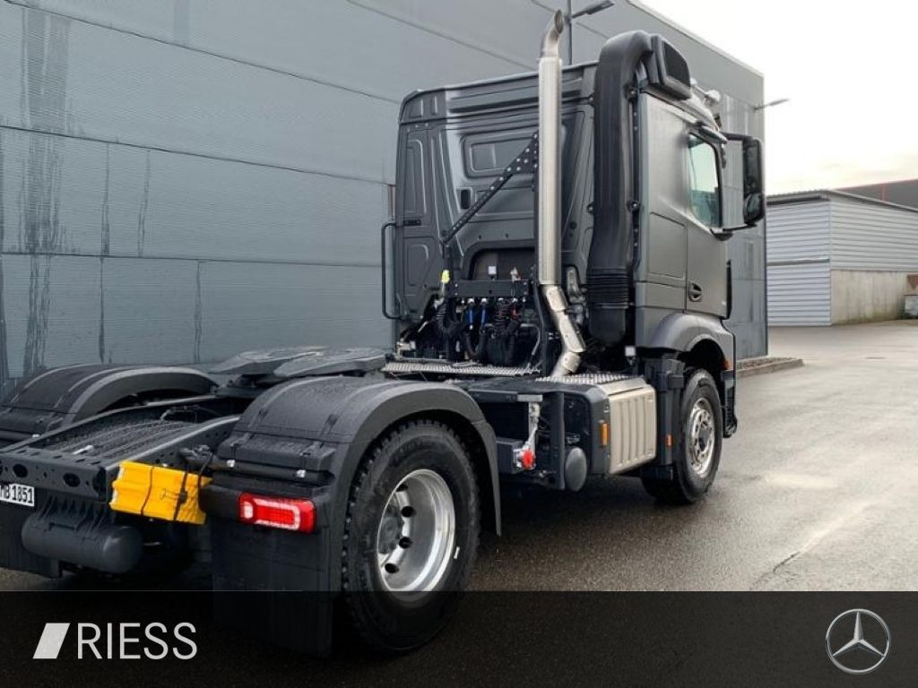 Mercedes-Benz Actros 1851 LS HAD Kipphydraulik ACC AHK AUT LED - Tracteur routier: photos 4 Mercedes-Benz Actros 1851 LS HAD Kipphydraulik ACC AHK AUT LED - Tracteur routier: photos 4