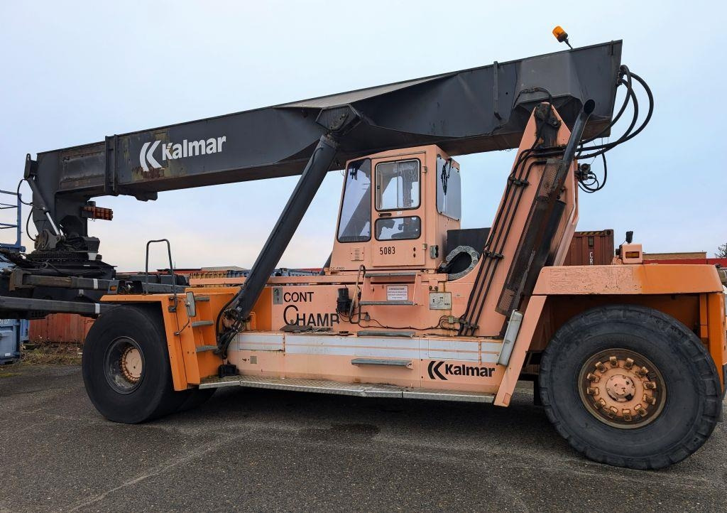 Kalmar DC4560RC4 - Reach stacker: photos 2 Kalmar DC4560RC4 - Reach stacker: photos 2