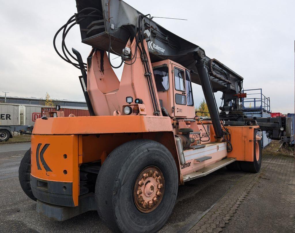 Kalmar DC4560RC4 - Reach stacker: photos 4 Kalmar DC4560RC4 - Reach stacker: photos 4