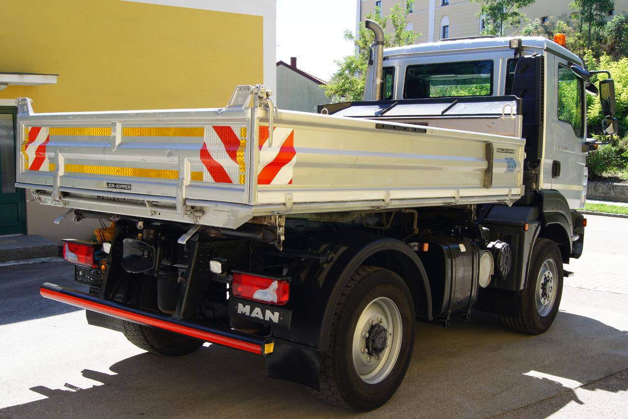 MAN TGM 13.290/4x4/TÜV/Euro 5/einzelbereift/Winterdienst - Engin de déneigement: photos 4 MAN TGM 13.290/4x4/TÜV/Euro 5/einzelbereift/Winterdienst - Engin de déneigement: photos 4