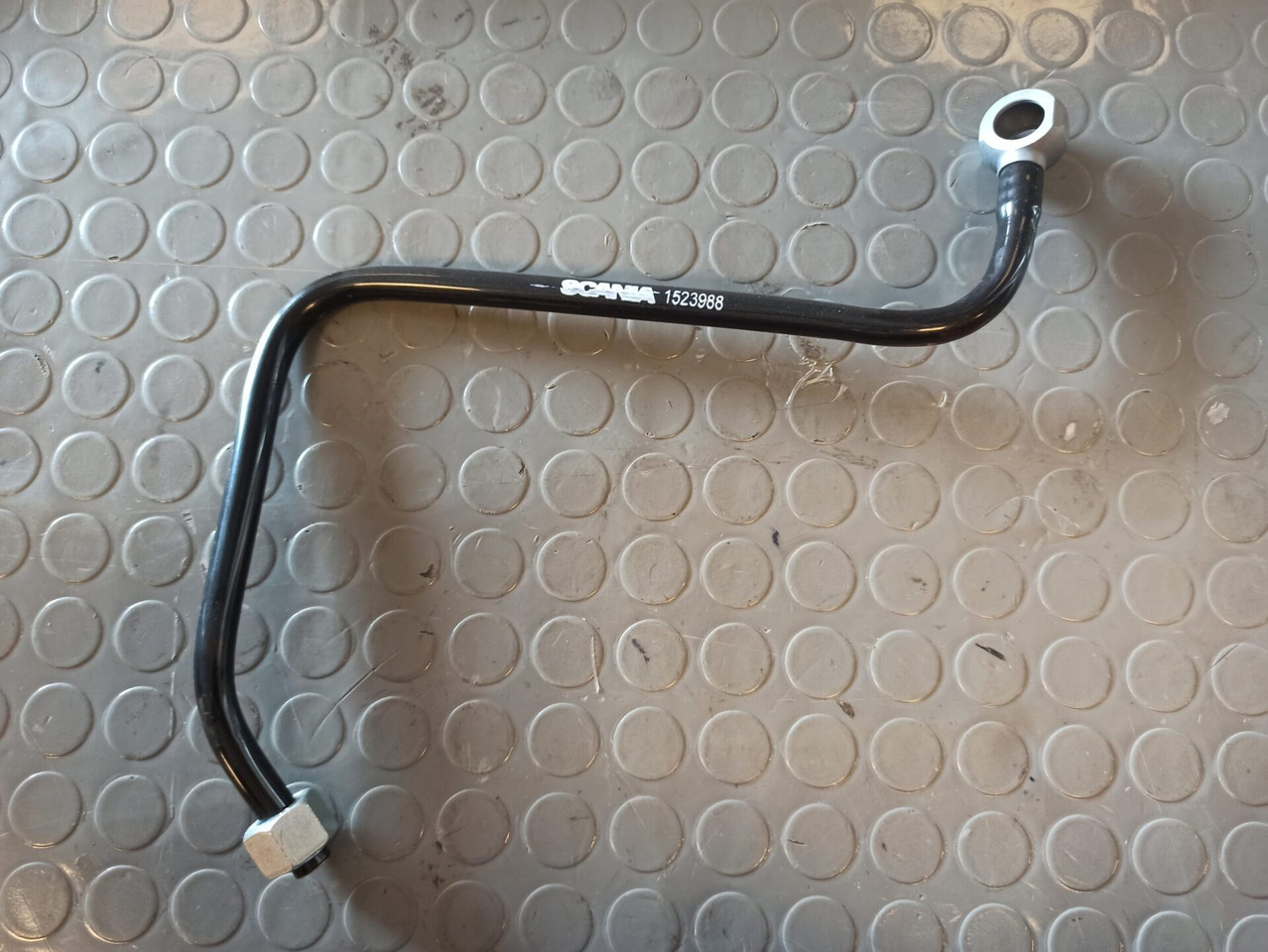 SCANIA FUEL PIPE 1523988 - Système de carburant pour Camion: photos 1 SCANIA FUEL PIPE 1523988 - Système de carburant pour Camion: photos 1