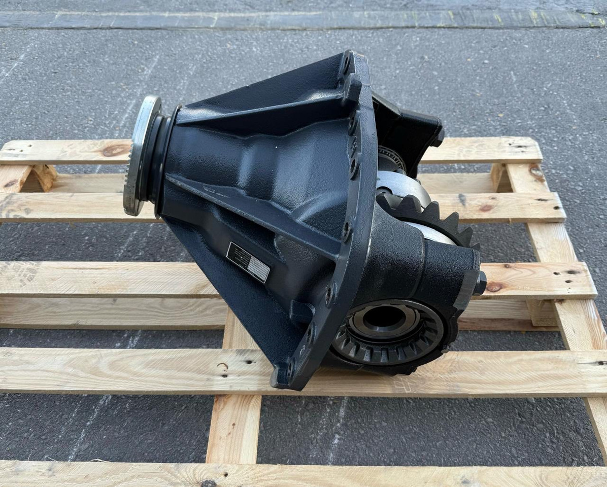 VOLVO Differential Groups Differential Groups - Essieu et pièces pour Camion: photos 4 VOLVO Differential Groups Differential Groups - Essieu et pièces pour Camion: photos 4