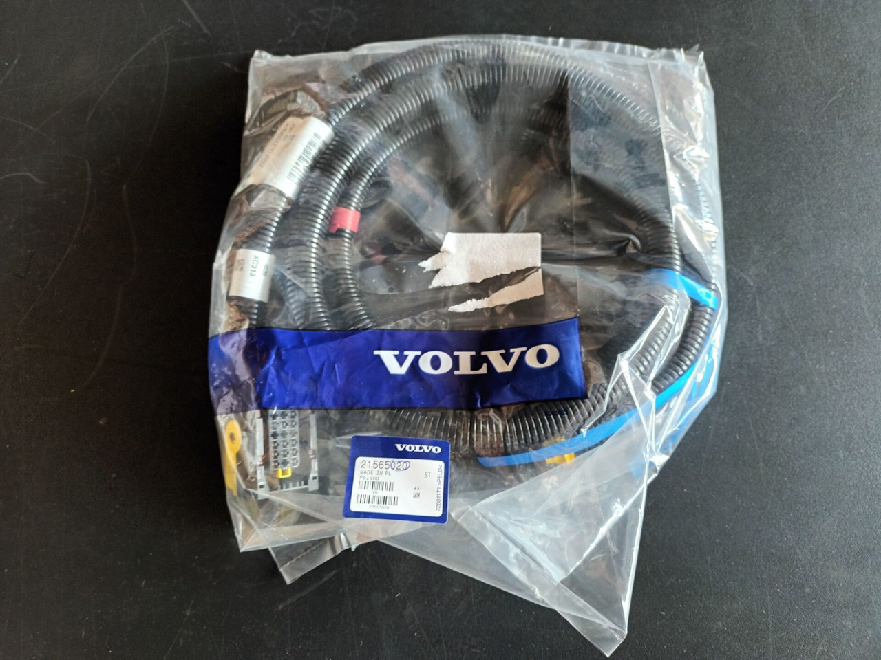 VOLVO WIRES - 21565020 - Câble/ Fil pour Camion: photos 1 VOLVO WIRES - 21565020 - Câble/ Fil pour Camion: photos 1
