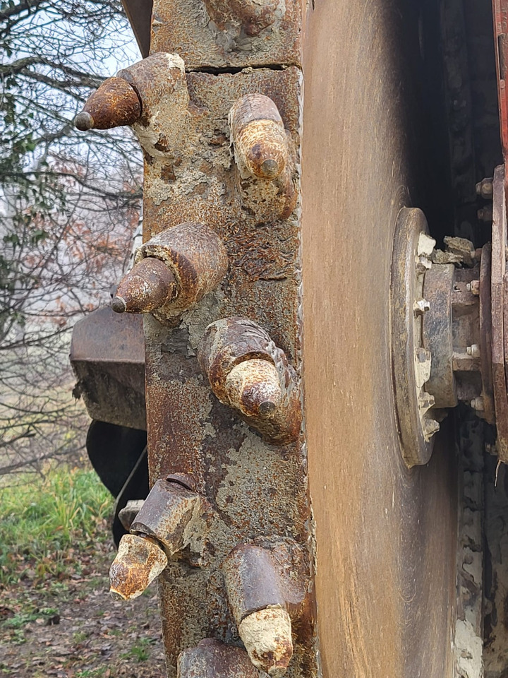 DITCH WITCH RT125 - Trancheuse: photos 2 DITCH WITCH RT125 - Trancheuse: photos 2
